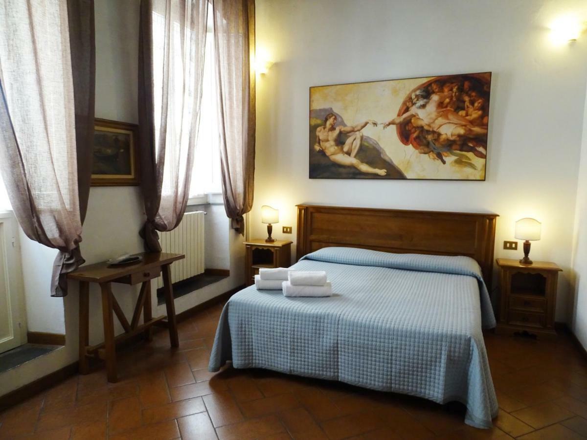 Hotel Sabrina Cortona Bagian luar foto
