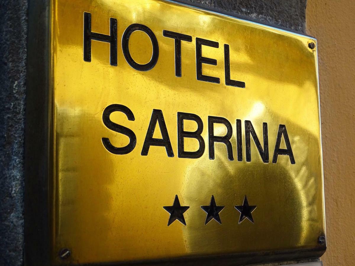 Hotel Sabrina Cortona Bagian luar foto