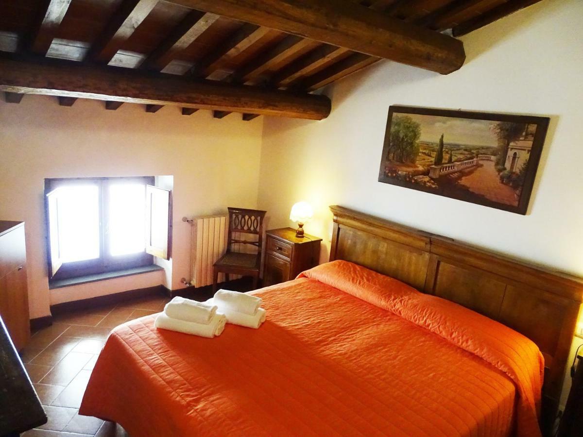 Hotel Sabrina Cortona Bagian luar foto